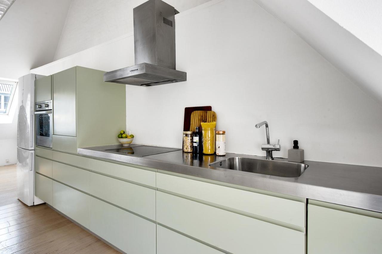 Sanders Main - Endearing Two-Bedroom Duplex Apartment With A Balcony Next To Magical Nyhavn Копенгаген Екстер'єр фото
