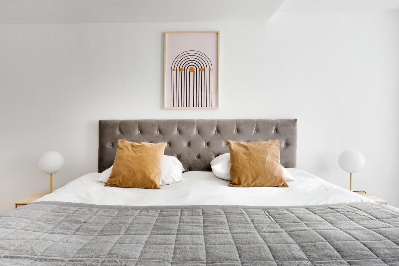 Sanders Main - Endearing Two-Bedroom Duplex Apartment With A Balcony Next To Magical Nyhavn Копенгаген Екстер'єр фото