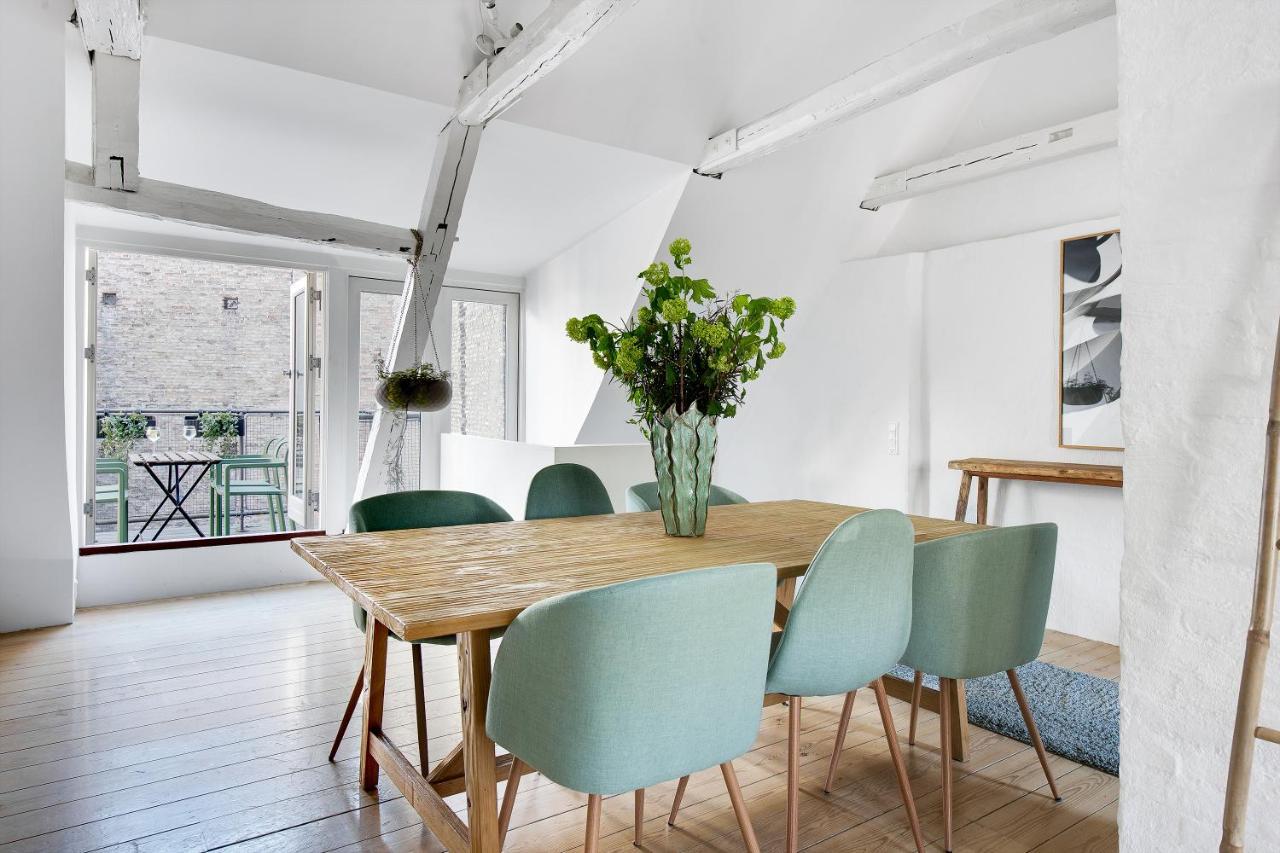 Sanders Main - Endearing Two-Bedroom Duplex Apartment With A Balcony Next To Magical Nyhavn Копенгаген Екстер'єр фото