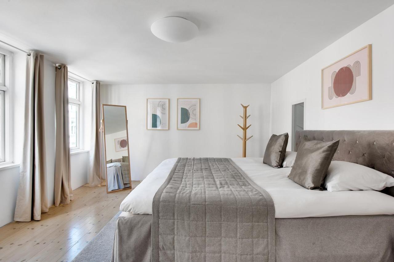 Sanders Main - Endearing Two-Bedroom Duplex Apartment With A Balcony Next To Magical Nyhavn Копенгаген Екстер'єр фото