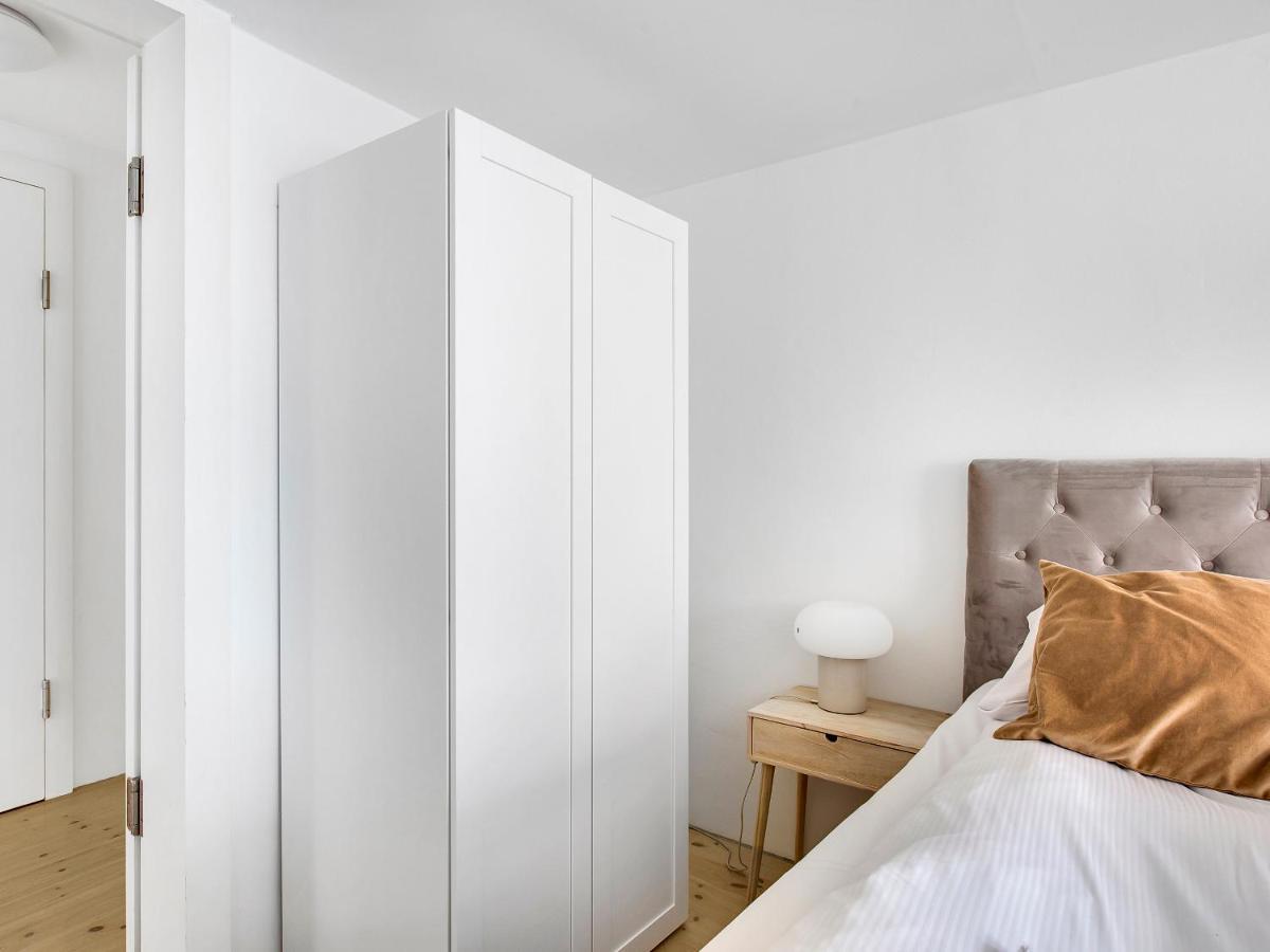 Sanders Main - Endearing Two-Bedroom Duplex Apartment With A Balcony Next To Magical Nyhavn Копенгаген Екстер'єр фото