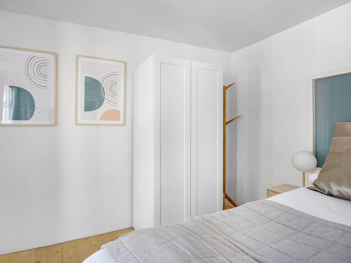 Sanders Main - Endearing Two-Bedroom Duplex Apartment With A Balcony Next To Magical Nyhavn Копенгаген Екстер'єр фото