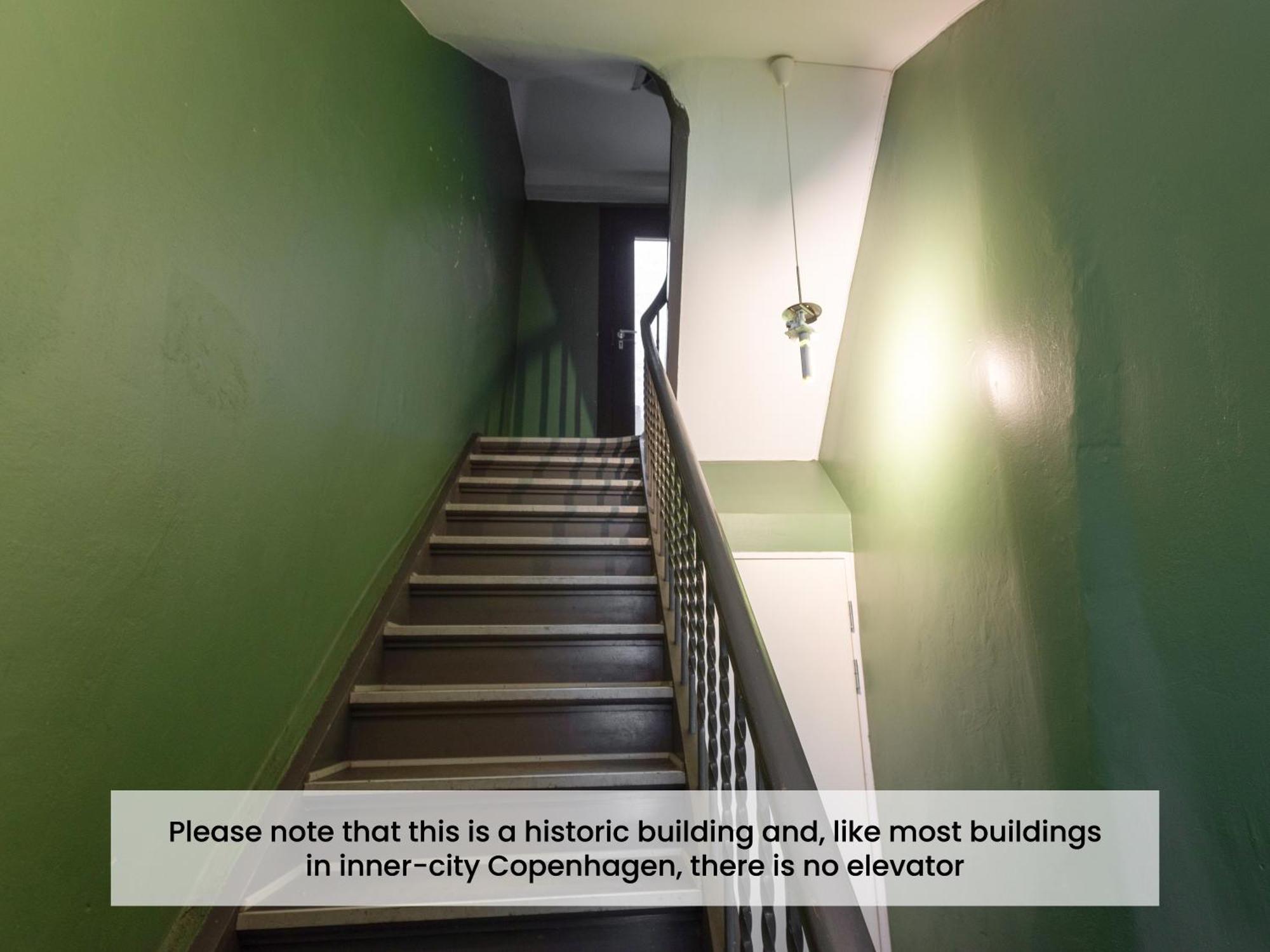 Sanders Main - Endearing Two-Bedroom Duplex Apartment With A Balcony Next To Magical Nyhavn Копенгаген Екстер'єр фото